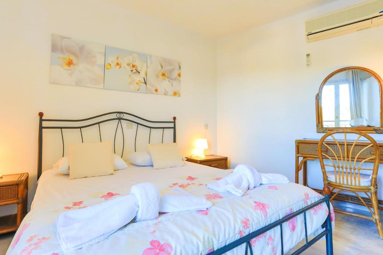Sterna Apartment Ґайос Екстер'єр фото